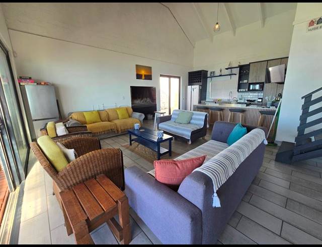 4 BEDROOM HOUSE FOR SALE IN ST HELENA VIEWS